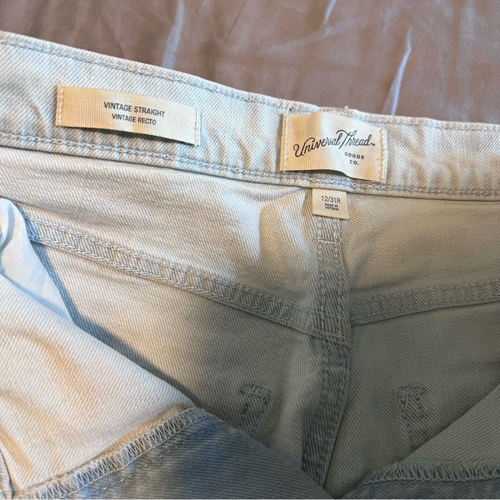 Universal Thread Vintage Straight Jeans Size 12